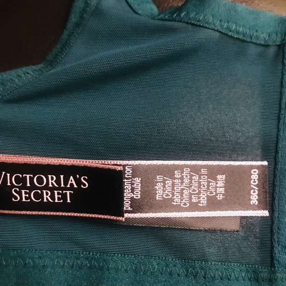 VICTORIA’S SECRET set 2 - Picture 3 of 7